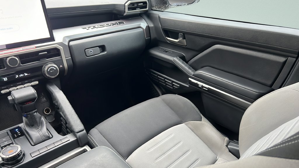 Certified 2025 Toyota Tacoma TRD Sport AWD/4WD image 13