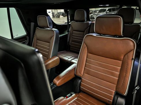 Used 2023 GMC Yukon Denali Ultimate AWD/4WD image 15