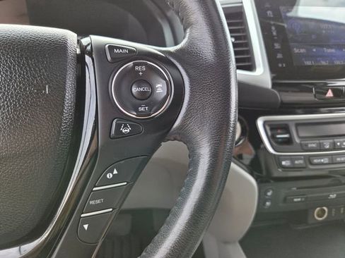 Used 2017 Honda Pilot Elite image 26