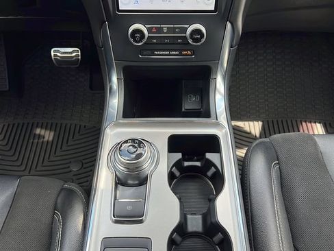 Used 2022 Ford Edge ST w/ Equipment Group 401A AWD/4WD image 15