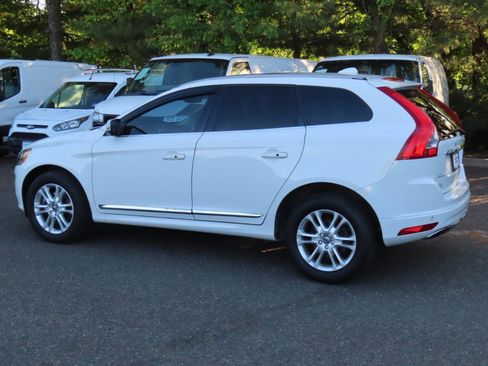 Used 2016 Volvo XC60 T5 Premier w/ Proximity Package AWD/4WD image 7