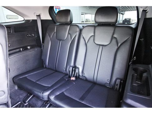 Used 2023 Kia Sorento SX AWD/4WD image 12