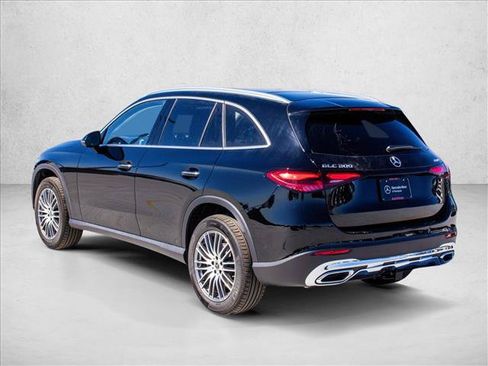 New 2026 Mercedes-Benz GLC 300 4MATIC image 7