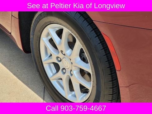 Used 2020 Chrysler Voyager Lxi FWD image 7
