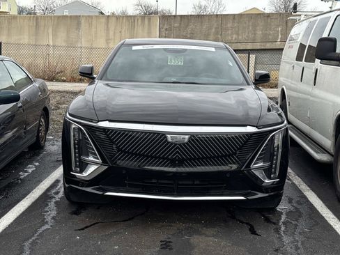 Certified 2024 Cadillac Lyriq Luxury w/ LPO, Floor Liner Package image 2