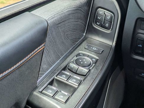 Used 2024 Ford F250 Platinum w/ Tremor Off-Road Package AWD/4WD image 25