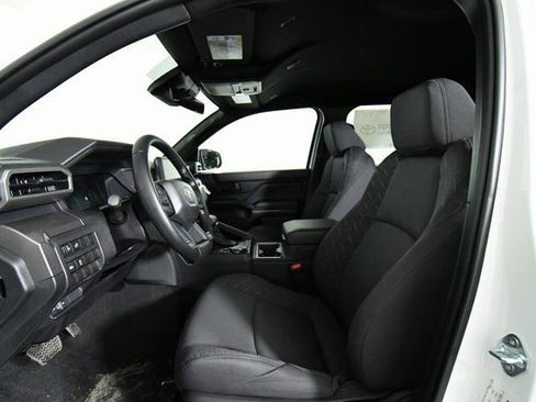 New 2026 Toyota Tacoma SR5 AWD/4WD image 5