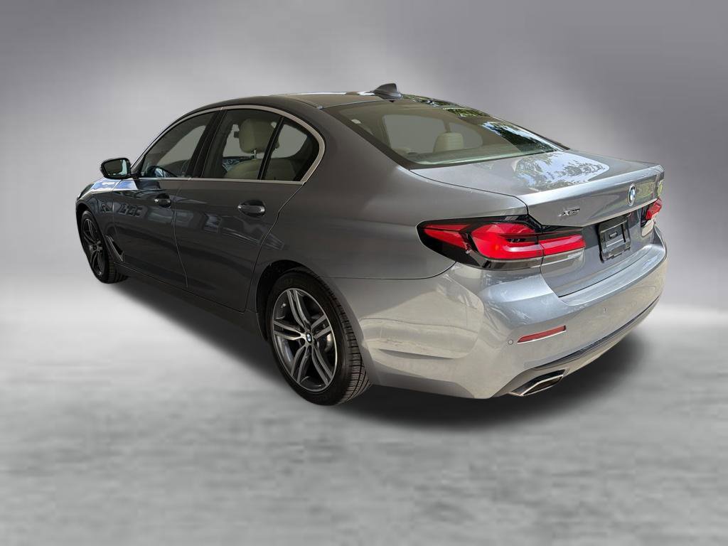 Used 2021 BMW 540i xDrive w/ Premium Package AWD/4WD image 4