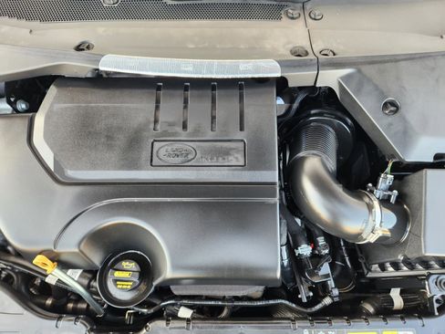 Certified 2025 Land Rover Range Rover Evoque S image 34