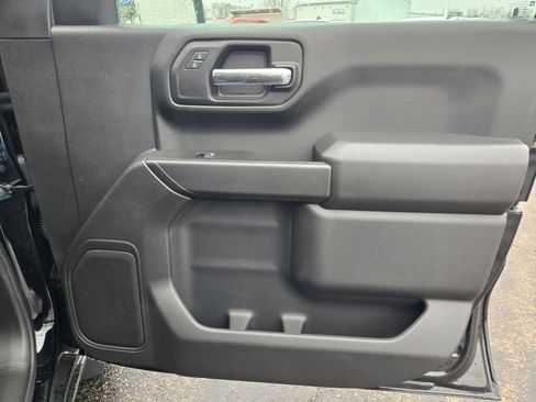 New 2026 Chevrolet Silverado 1500 Custom image 6