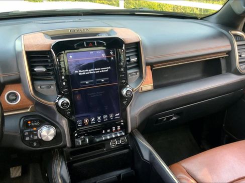 Used 2021 RAM 1500 Limited w/ Bed Utility Group image 7