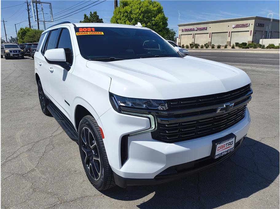 Used 2021 Chevrolet Tahoe RST w/ Rear Media and Nav Package RWD image 2