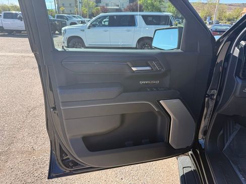 New 2026 GMC Sierra 1500 AT4X w/ LPO, Black Badging Package image 10