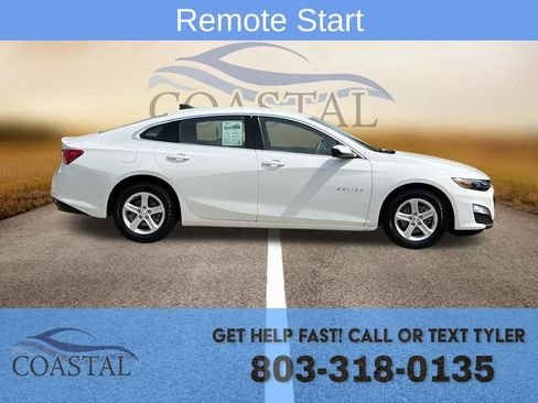 Used 2022 Chevrolet Malibu LS w/ Driver Confidence Package FWD image 4