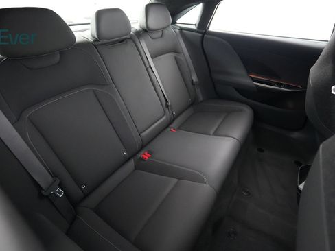 Used 2023 Lucid Air Touring AWD/4WD image 5