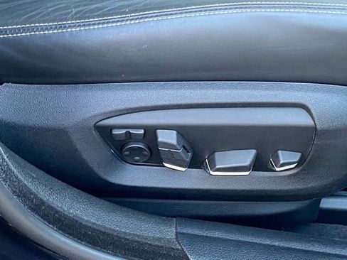 Used 2016 BMW 550i xDrive Sedan image 21