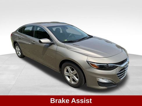 Used 2024 Chevrolet Malibu LT FWD image 10