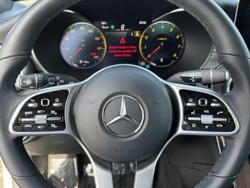 Used 2022 Mercedes-Benz GLC 300 image 24