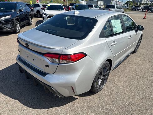 New 2026 Toyota Corolla SE w/ Carpet Mat Package (TMS) FWD image 7