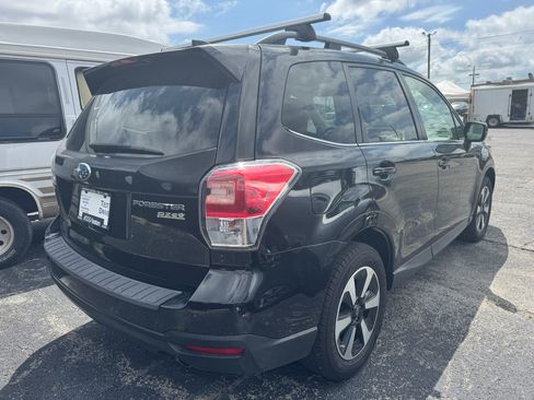 Used 2017 Subaru Forester 2.5i Limited w/ Popular Package #1 AWD/4WD image 6