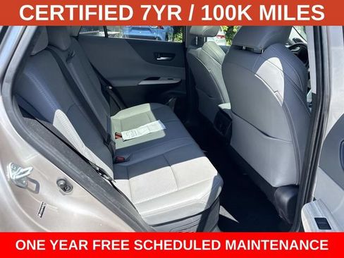 Used 2021 Toyota Venza Limited w/ Advanced Technology Package AWD/4WD image 11