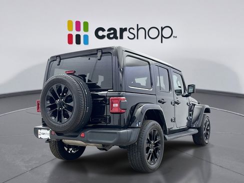 Used 2021 Jeep Wrangler Unlimited Sahara image 5