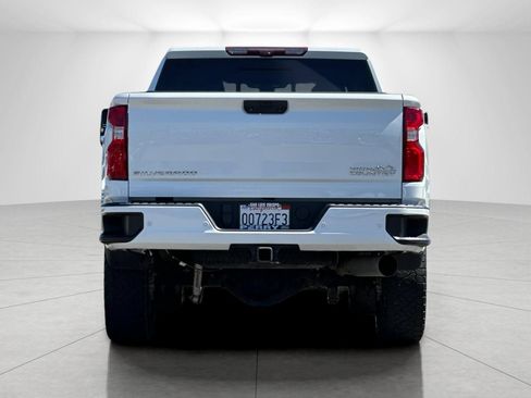 Used 2021 Chevrolet Silverado 3500 High Country w/ Z71 Off-Road Package AWD/4WD image 4
