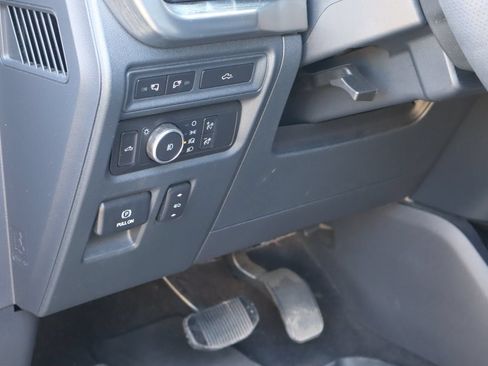 Used 2021 Ford F150 Lariat AWD/4WD image 23