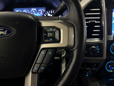 Used 2020 Ford F250 Lariat w/ Lariat Value Package image 22