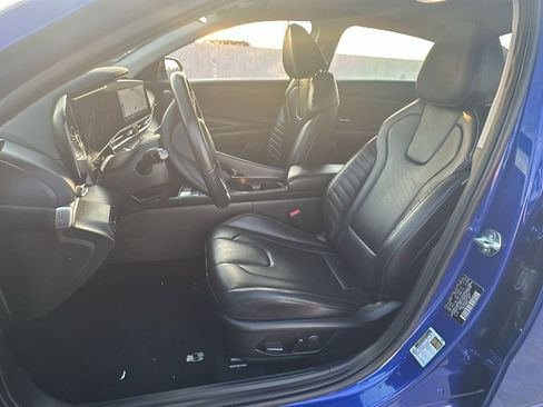 Certified 2025 Hyundai Elantra Limited image 4