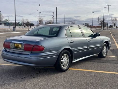 Used 2002 Buick Le Sabre Custom w/ Luxury Pkg image 3
