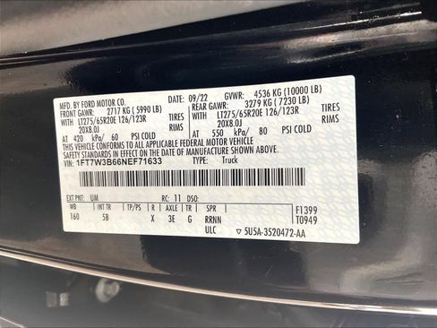 Used 2022 Ford F350 Lariat w/ Chrome Package image 37