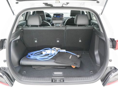 Certified 2023 Hyundai Kona Limited w/ Cargo Package FWD image 15