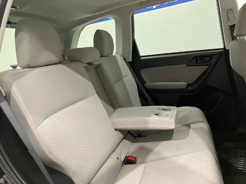 Used 2016 Subaru Forester 2.5i Premium w/ Popular Package #1 AWD/4WD image 41