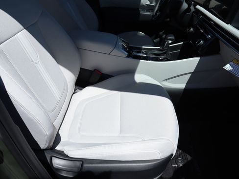 New 2026 Hyundai Tucson SEL FWD image 13