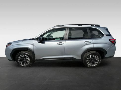 Used 2026 Subaru Forester Premium AWD/4WD image 3