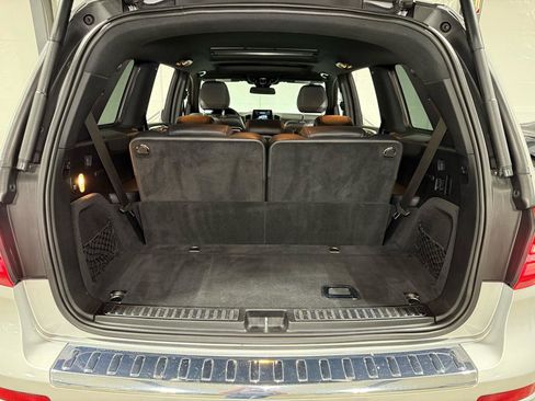 Used 2019 Mercedes-Benz GLS 450 4MATIC w/ Premium 1 Package image 41