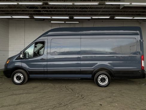 Used 2019 Ford Transit 250 148 High Roof Extended image 2