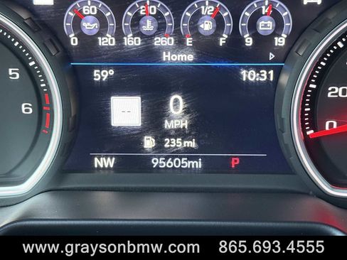 Used 2021 Chevrolet Suburban High Country w/ Premium Package image 30