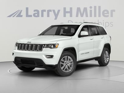 Used 2021 Jeep Grand Cherokee Laredo