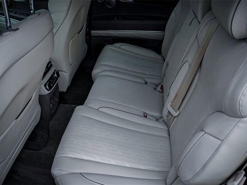 Used 2022 Genesis GV80 3.5T Advanced + image 28