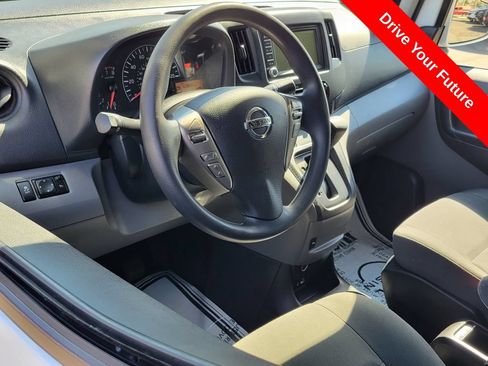 Used 2021 Nissan NV200 SV FWD image 5