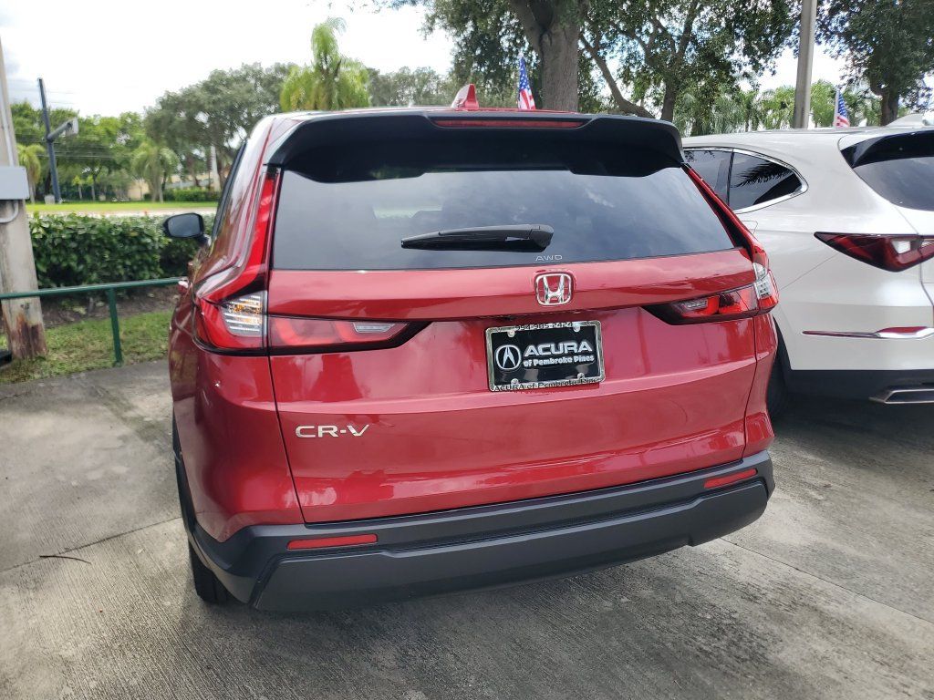 Used 2025 Honda CR-V EX image 6