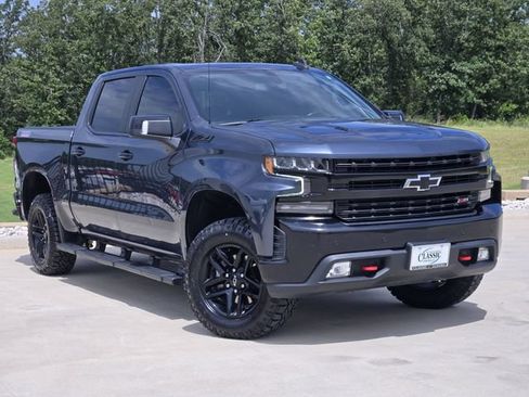Used 2021 Chevrolet Silverado 1500 LT Trail Boss w/ Convenience Package II AWD/4WD image 1