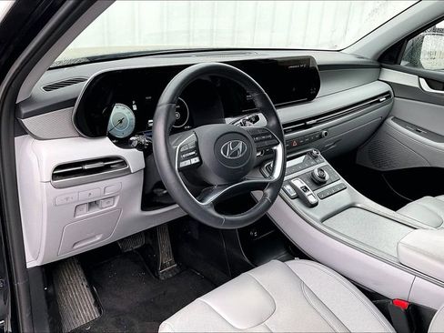 Used 2025 Hyundai Palisade SEL image 16