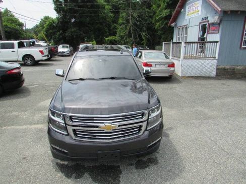 Used 2015 Chevrolet Suburban LTZ AWD/4WD image 3