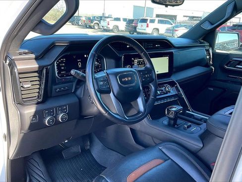 Used 2022 GMC Sierra 1500 AT4 w/ AT4 Premium Package image 14
