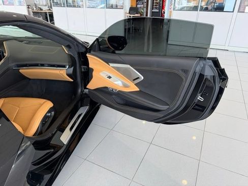 Used 2023 Chevrolet Corvette Stingray Premium Cpe w/ Z51 Performance Package RWD image 18