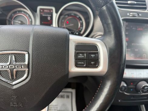 Used 2019 Dodge Journey GT w/ Nav & Sun Group AWD/4WD image 16