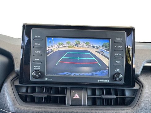 Used 2020 Toyota RAV4 XLE w/ XLE Grade Weather Package AWD/4WD image 16